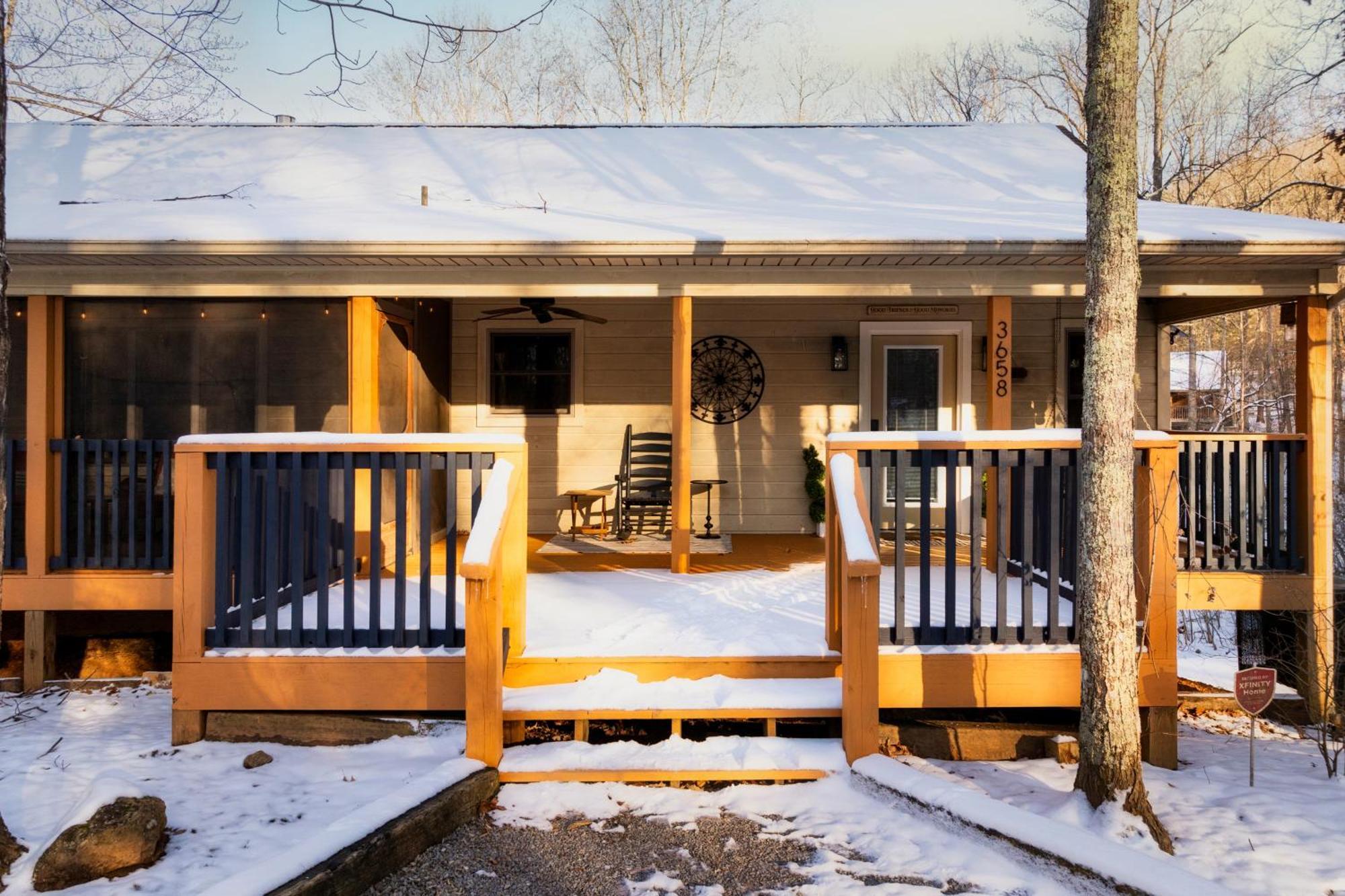 The Moondance Cabin By Lightfoot Stays Vacation Rentals Sevierville Exteriér fotografie